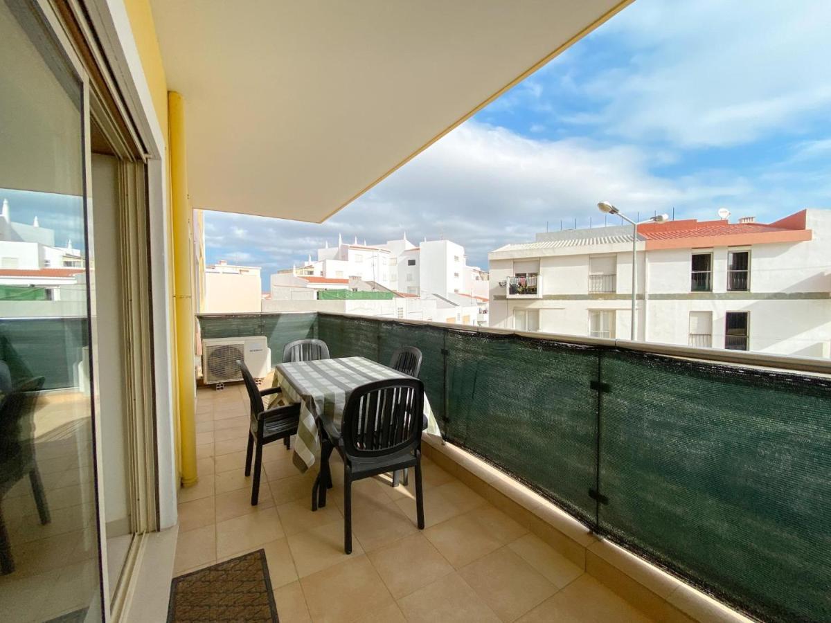 Apartment Casa Bruna - No Centro Da De Com Piscina, Ar Condicionado E Estacionamento *