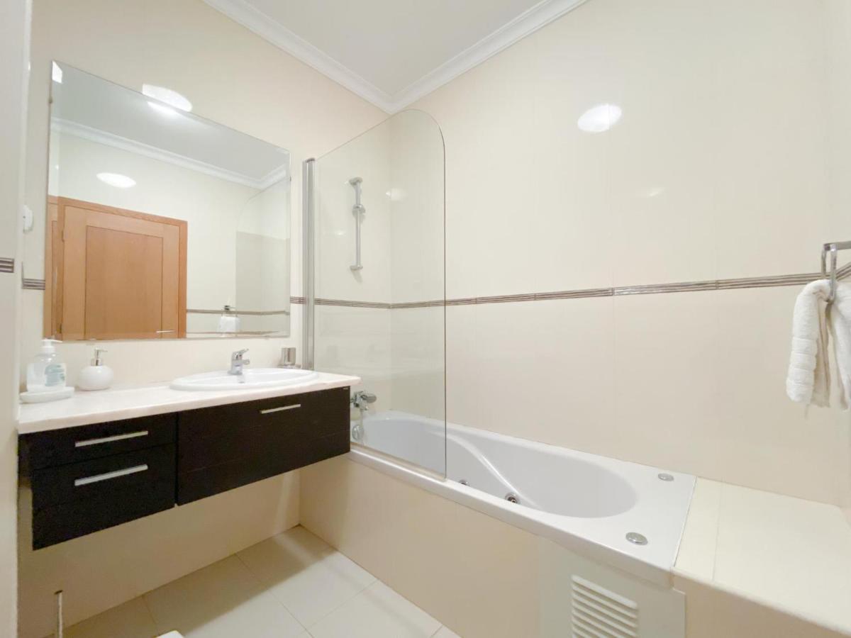 Apartment Casa Bruna - No Centro Da De Com Piscina, Ar Condicionado E Estacionamento